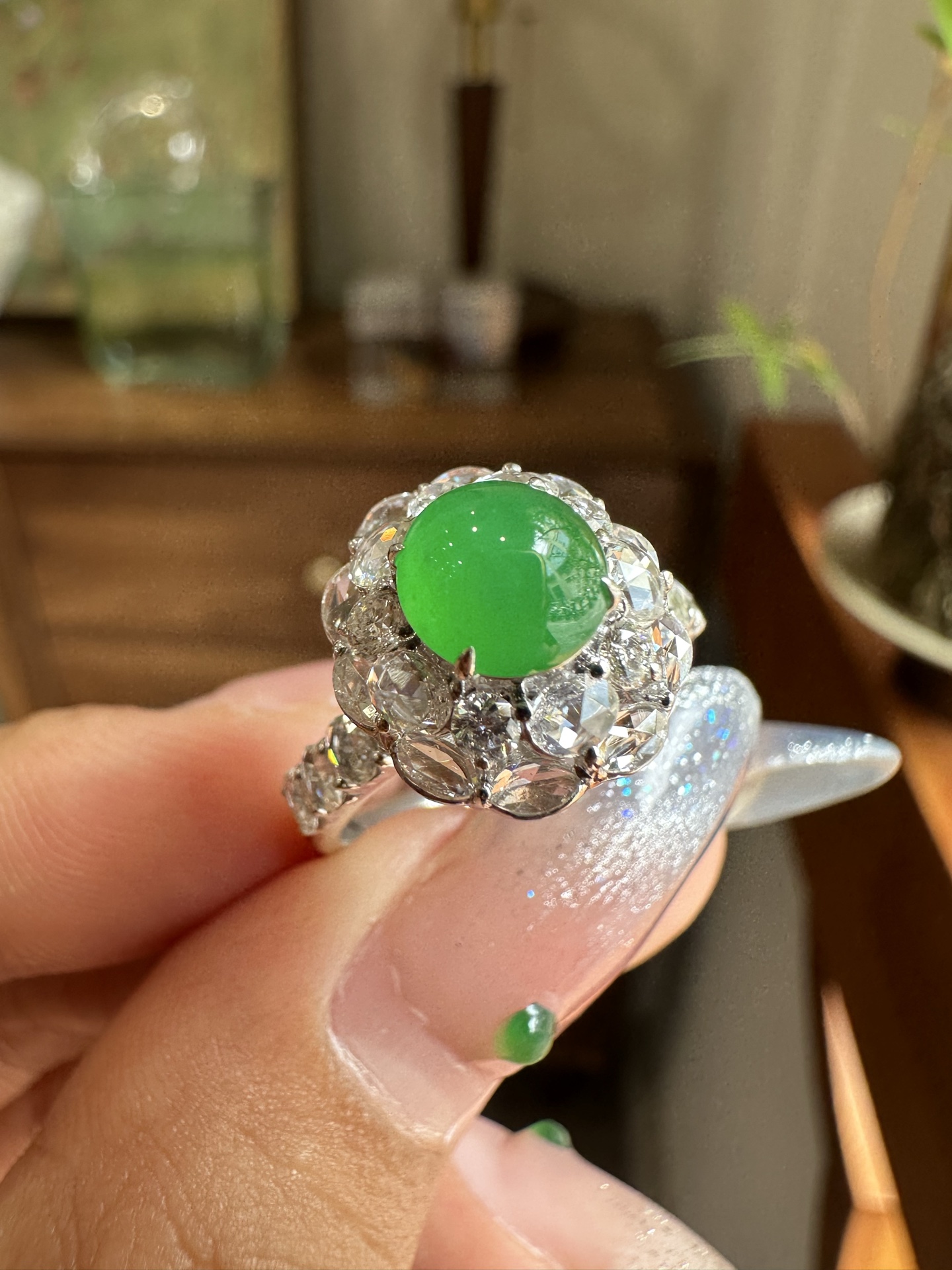 ️ 阳绿蛋面戒指，6.5-6.2-3.3