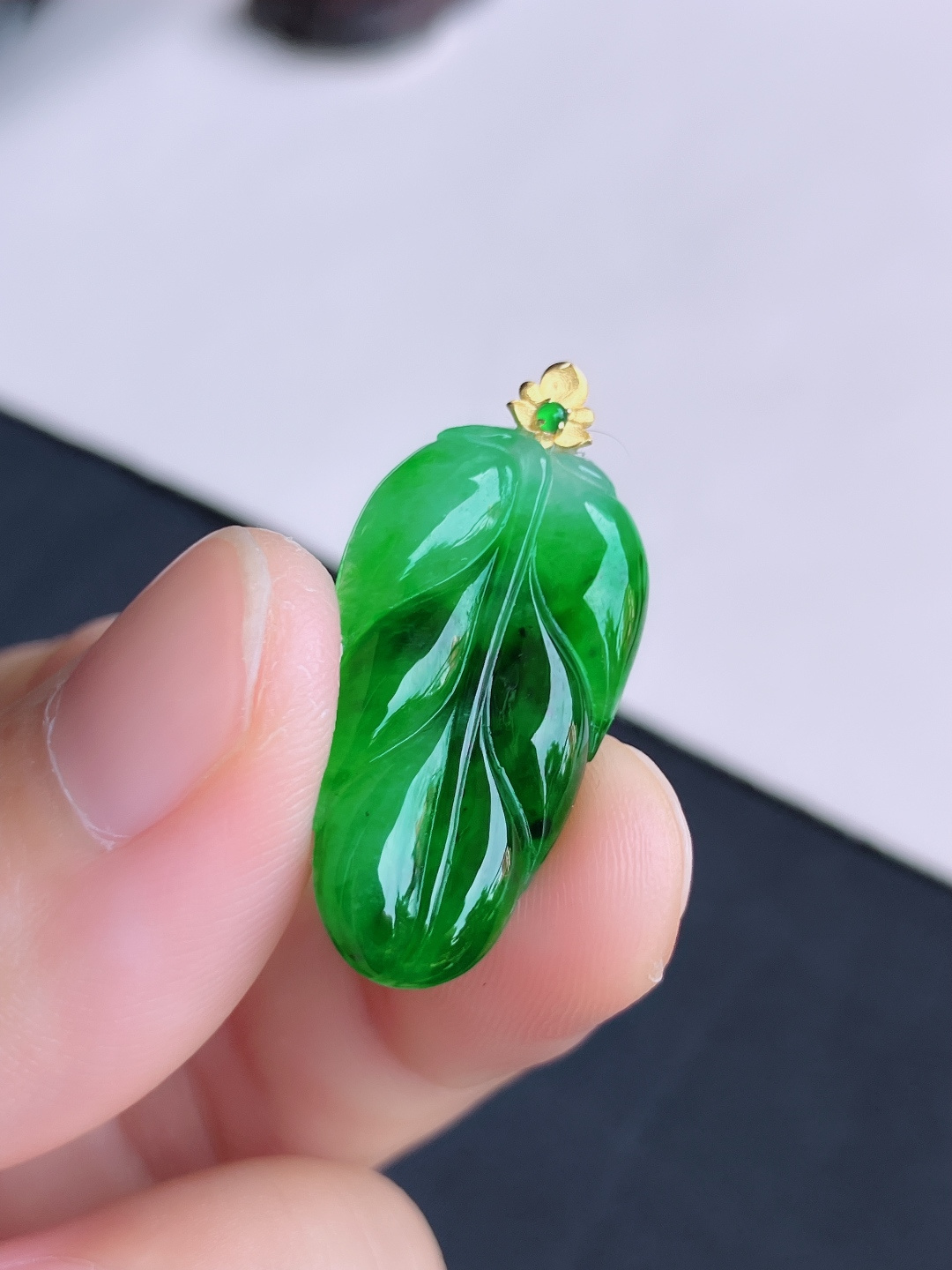 ️花绿金枝玉叶，色美清爽，尺寸30.3/27.3/14.6/4/自然光实拍
