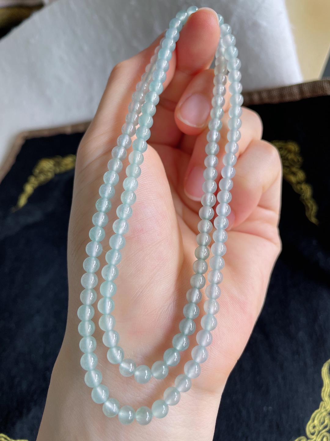 ️，缅甸天然翡翠A货，冰种项链，尺寸：4.3mm125颗。【编2095】