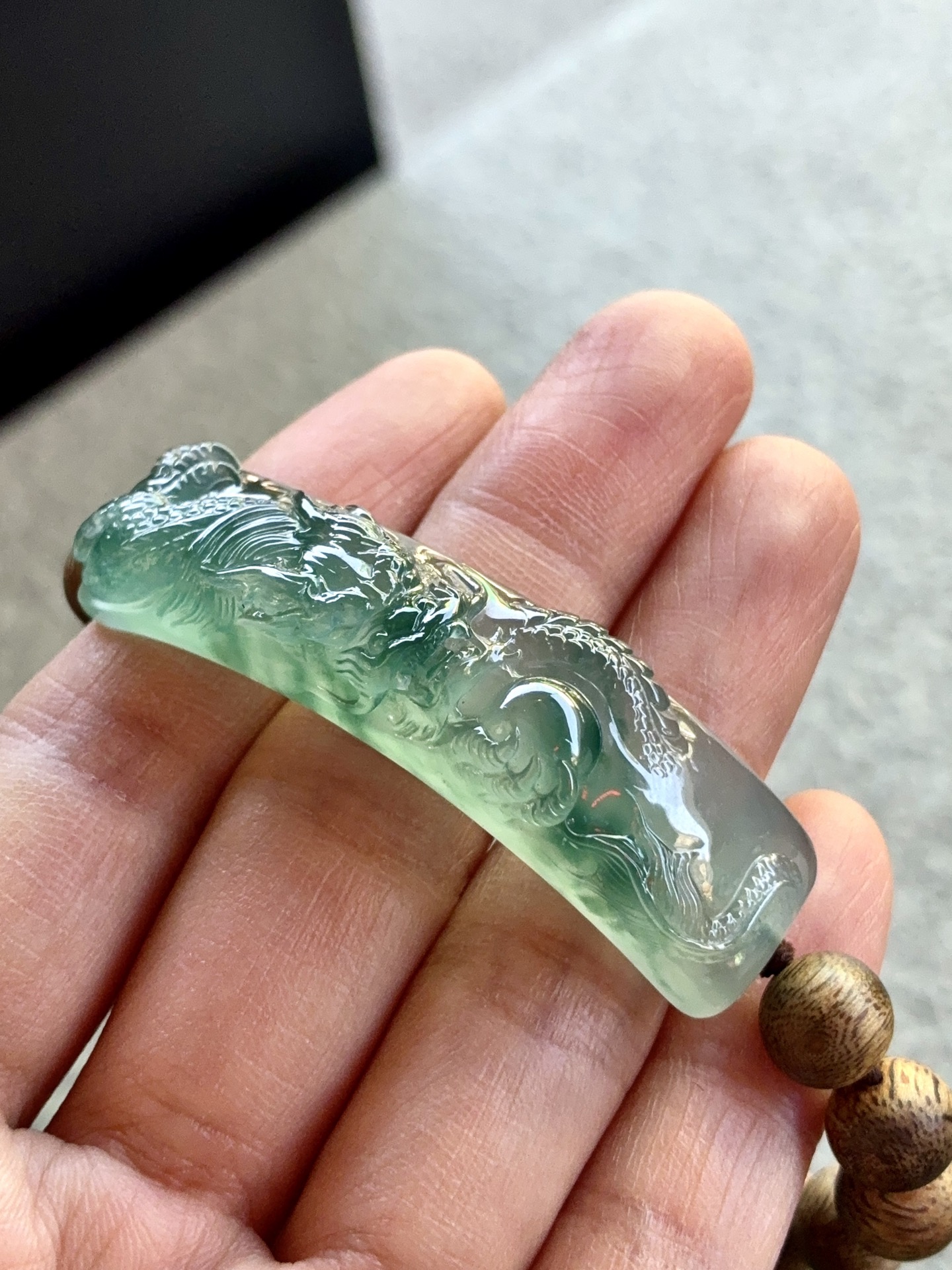 ️ 【飘彩龙手牌】 尺寸：52.5×13×8.8 温润如玉，雅韵天成