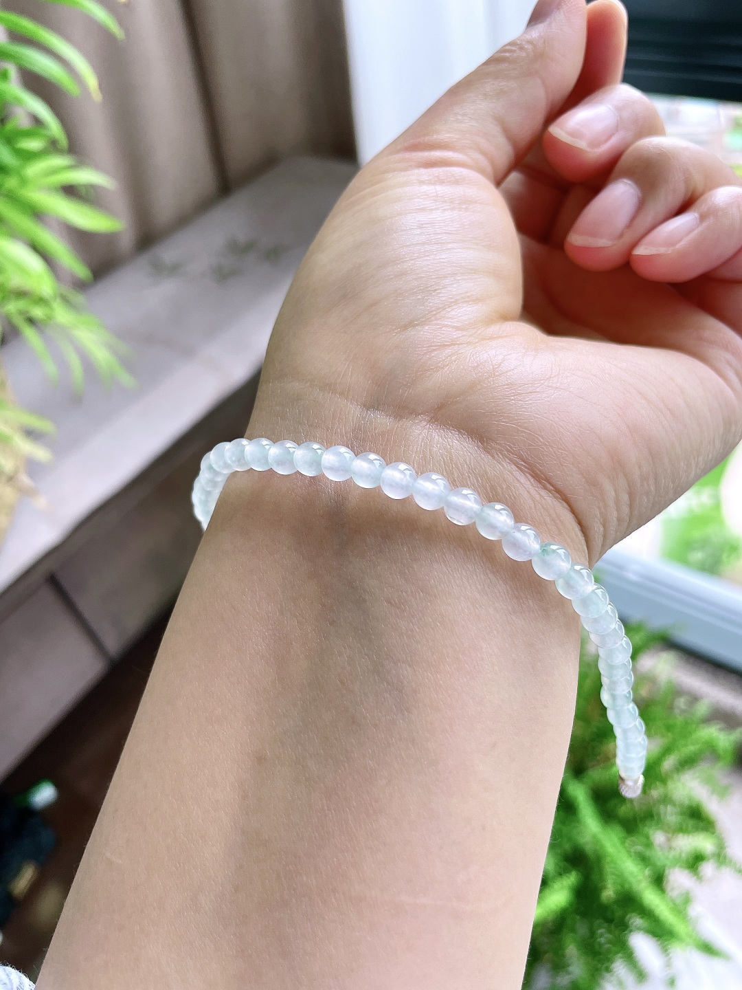 【珠子】白冰手串圆珠珠子手串 【说明】缅甸 性比高 【尺寸】4.8mm 【重量】9克