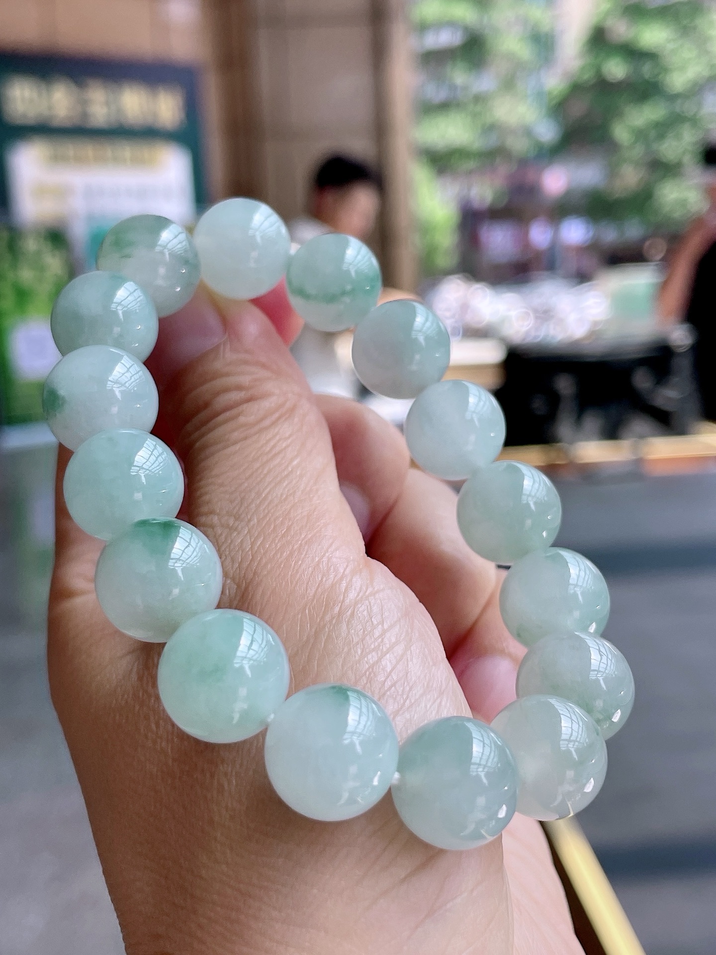 ️ 冰种飘花手链 飘花灵动，个大饱满 尺寸：12.8