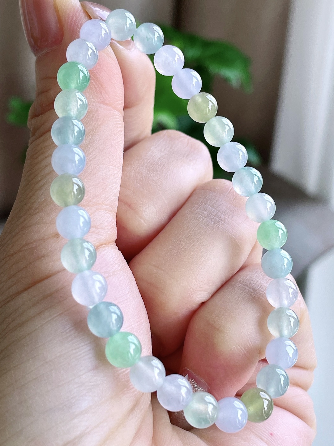 【珠子】冰多宝手串圆珠珠子手串 【说明】缅甸 性比高 【尺寸】5.8mm 【重量】12克