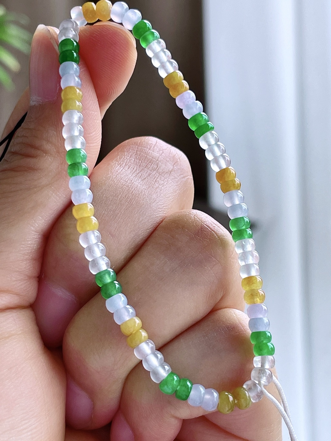 【珠子】冰多宝手串算盘珠珠子手串 【说明】缅甸 性比高 【尺寸】3.8-2.3mm 【重量】5.8