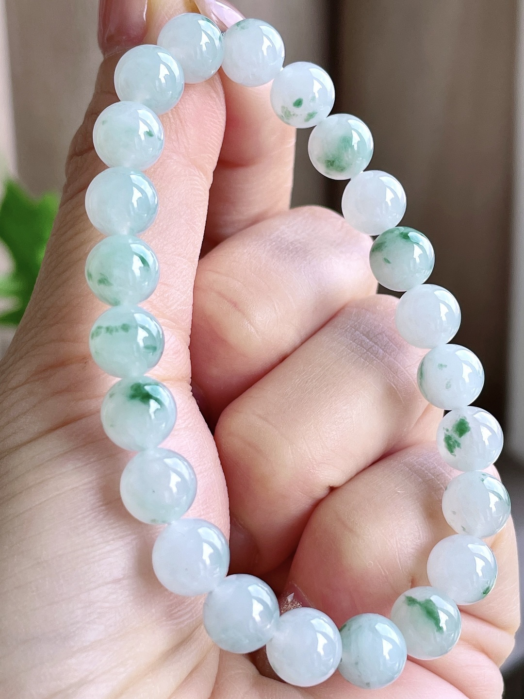 【珠子】糯冰飘花手串圆珠珠子手串 【说明】缅甸 性比高 【尺寸】7.9mm 【重量】20克