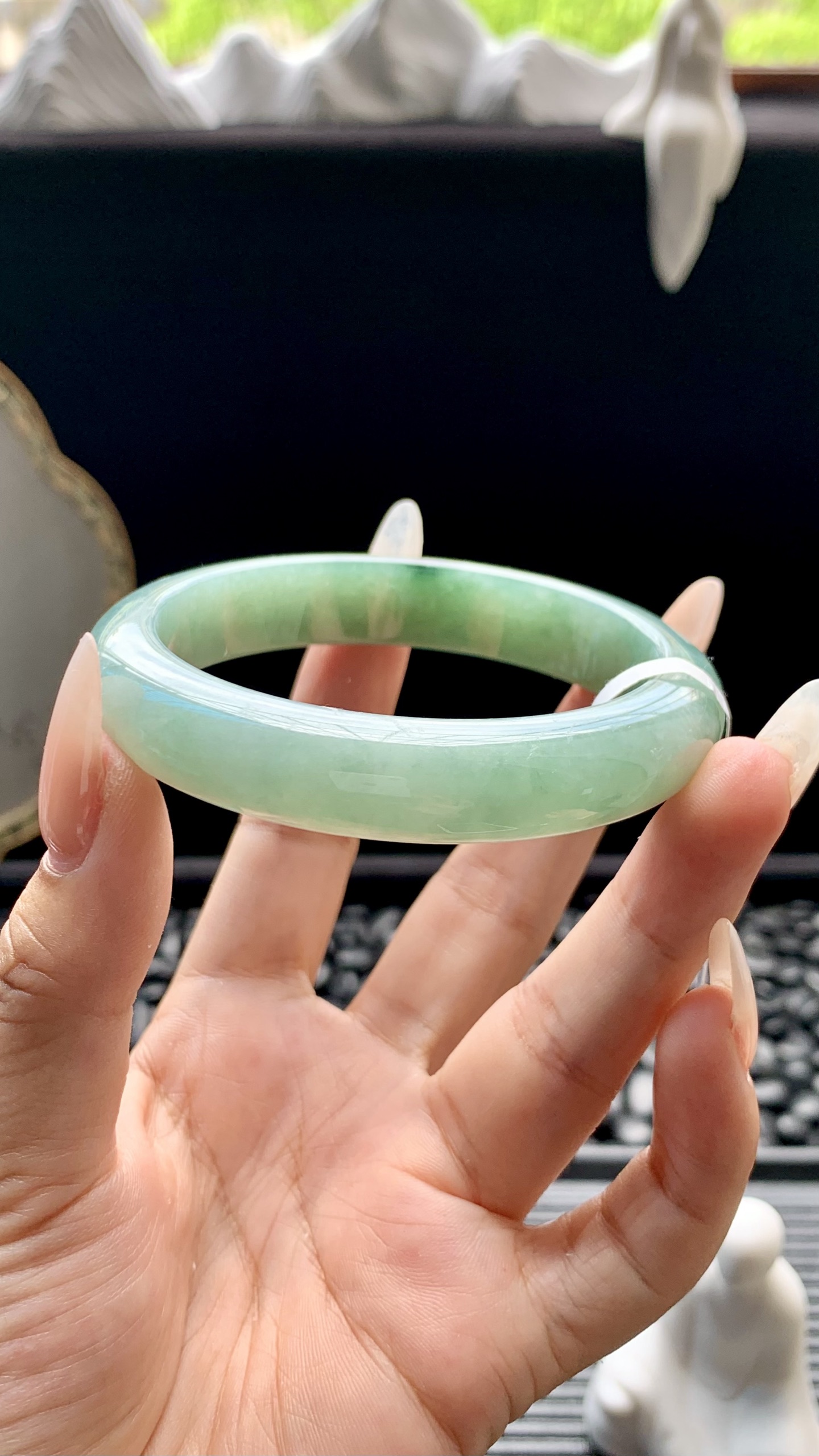湖水绿飘花正圈成品 HYC-83 尺寸：57-12-8.5