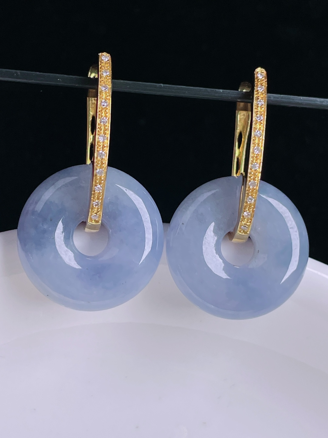 ️耳坠，18k镶嵌，老种起光，细底通透，尺寸：裸石16/4.7mm0913