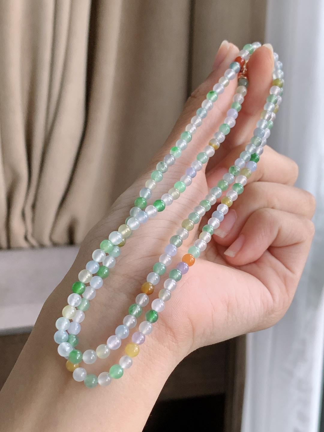 【珠子】冰多宝珠链圆珠子珠链 【说明】缅甸  性比高 【尺寸】4.3-3.9mm，30cm 【重量