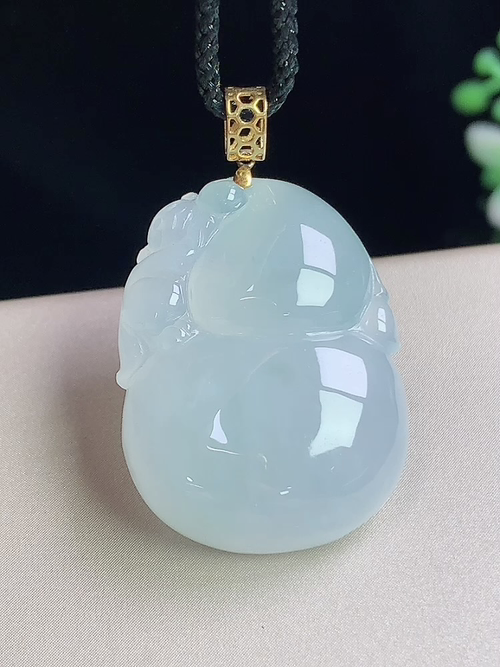 18k金镶葫芦，无裂，尺寸26.5*20.1*8.2mm，j14hjg