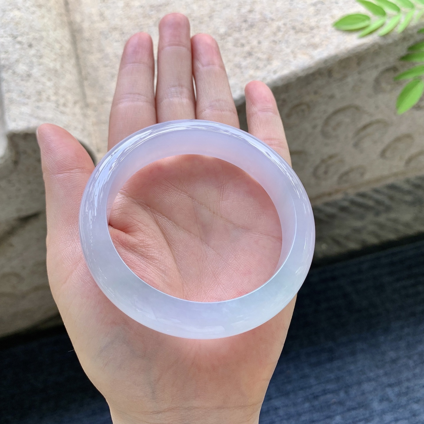 正圈56 57 圈口57.8/14.2/8.5 编码QX091542 冰糯春带彩，粉紫，水润，种老，