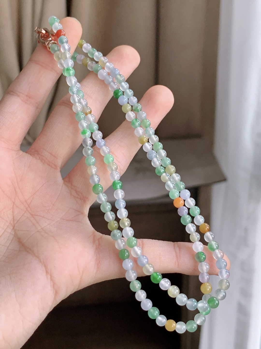 【珠子】冰多宝珠链圆珠子珠链 【说明】缅甸  性比高 【尺寸】4.3-3.9mm，30cm 【重量】17.7克