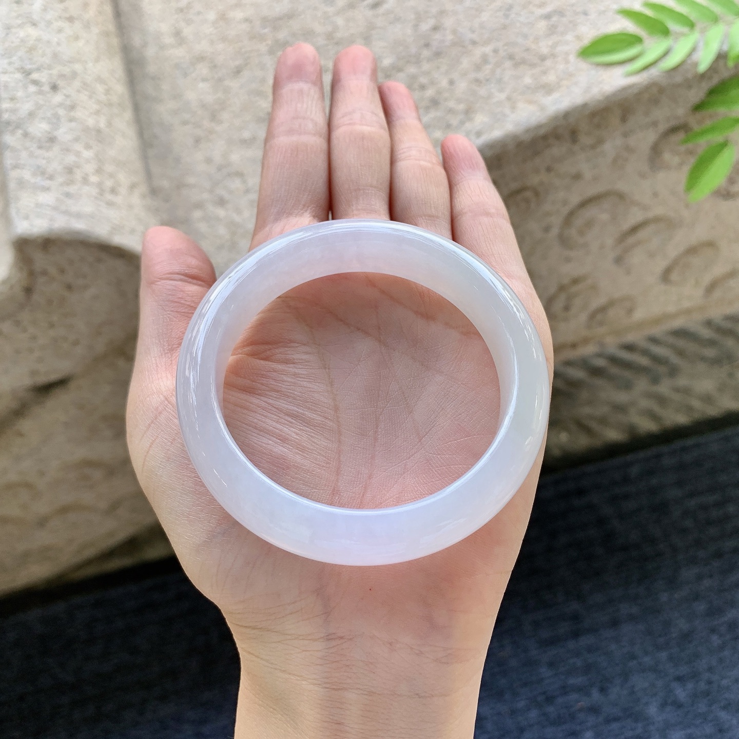 正圈54 55 圈口55/12.6/8.3 编码WW091540 细糯粉紫，水润，种老，细腻，打灯有