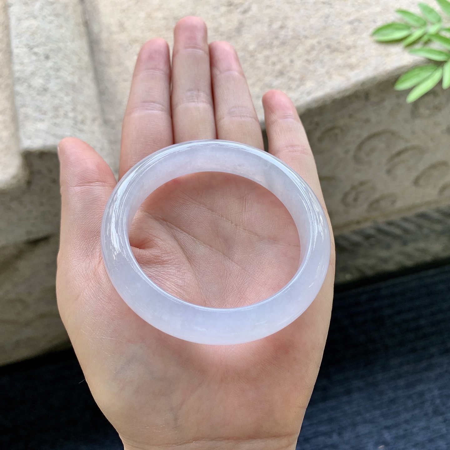 正圈50 51 圈口51.6/11.5/7.7 编码FL090931 糯冰粉紫，水润，种老，细腻，有棉纹