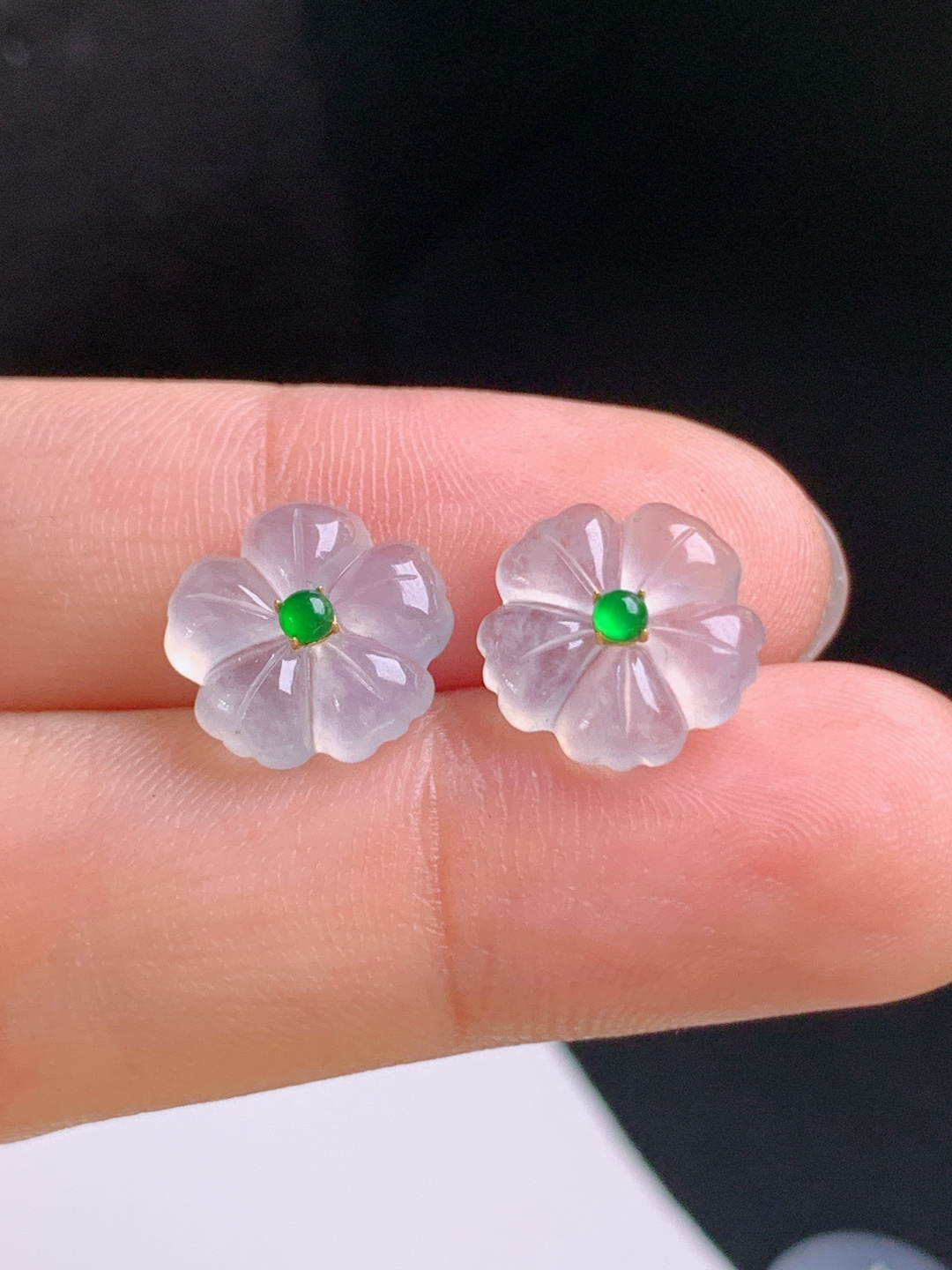 ️ 冰种小花耳钉，冰润莹亮，花色秀气，温婉雅致 裸石11.3-3.2 53