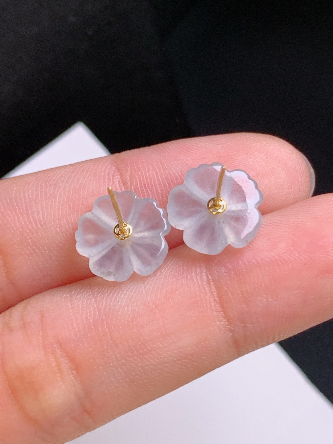 ️ 冰种小花耳钉，冰润莹亮，花色秀气，温婉雅致 裸石11.3-3.2 53