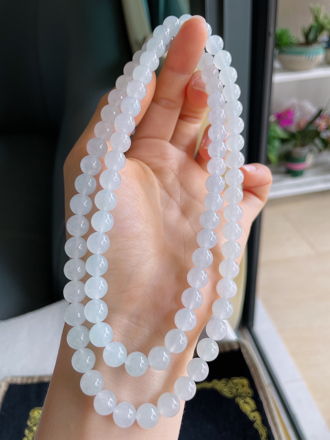 缅甸天然翡翠A货，冰白冰珠链，尺寸：7.8mm84颗。【编4202】