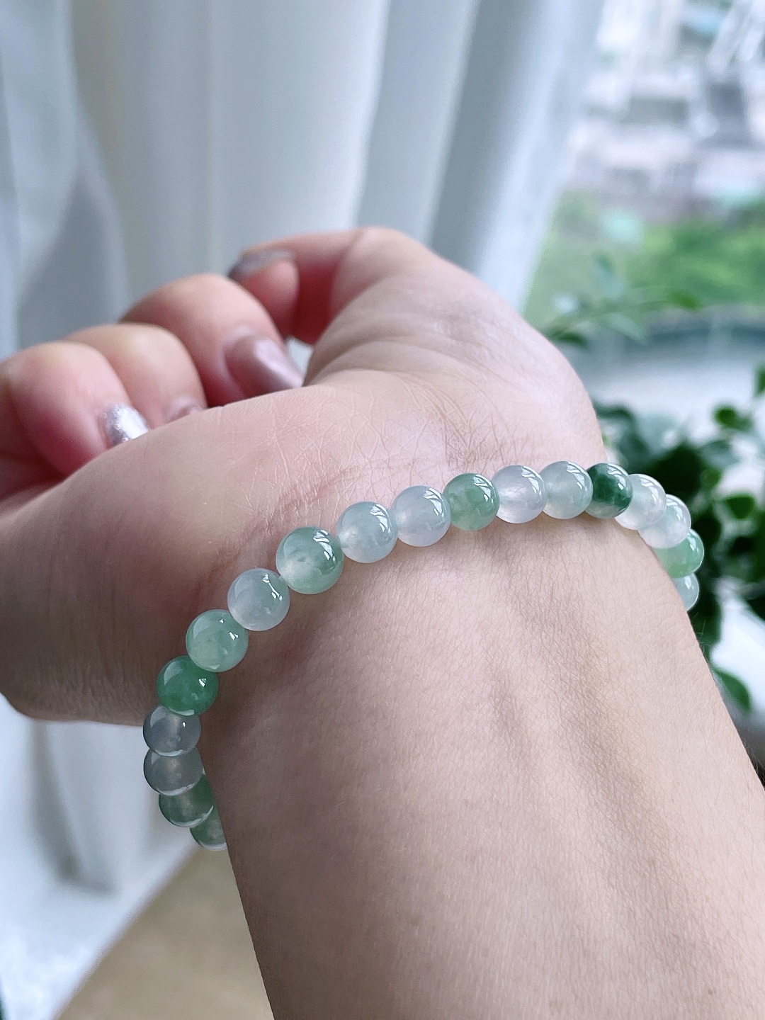 【珠子】冰多宝手串圆珠珠子手串 【说明】缅甸 性比高 【尺寸】6mm 【重量】11.5克