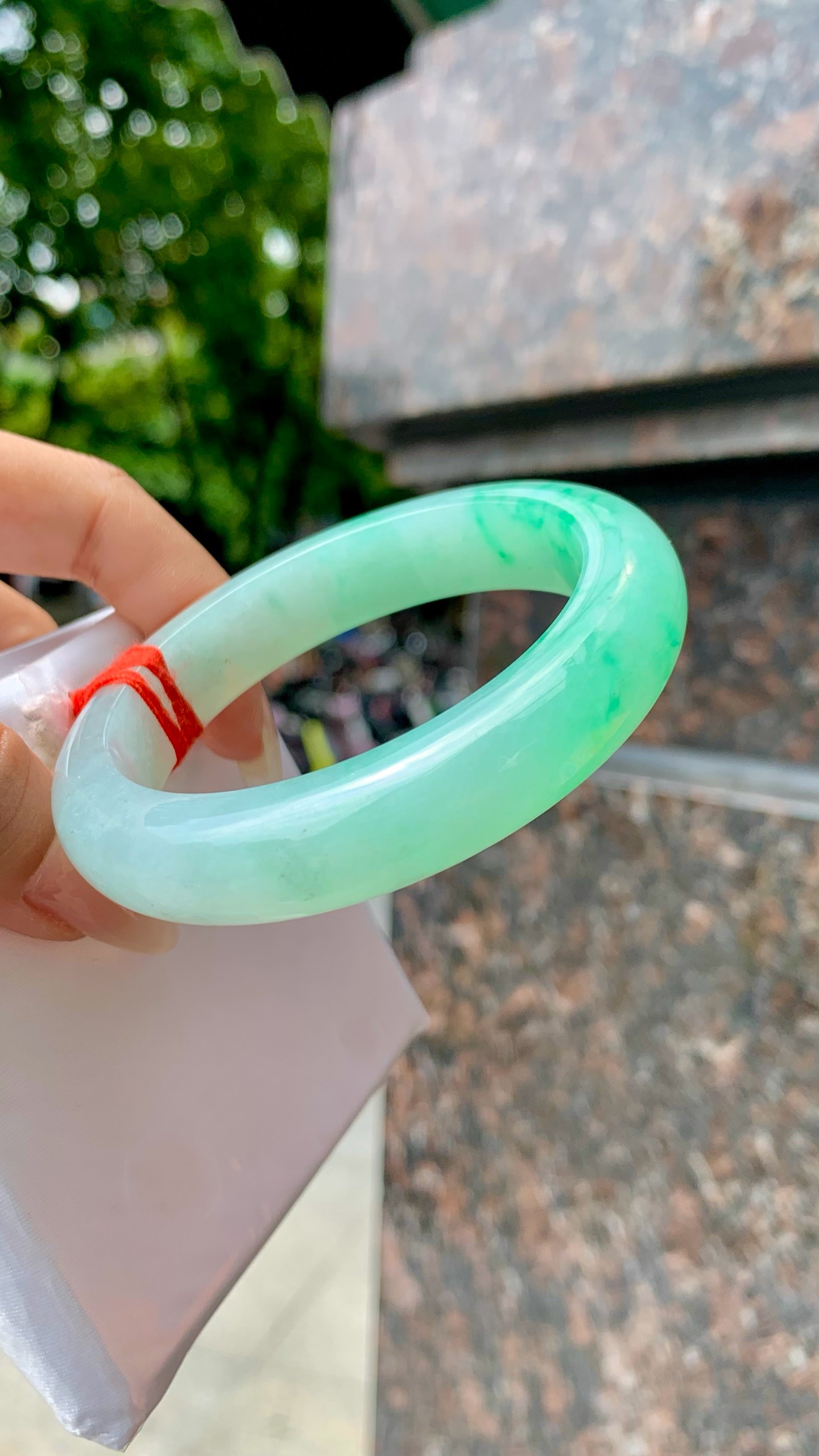 白底青飘辣阳绿正圈成品 HYY-9968 尺寸：54.5-12.5-8.8