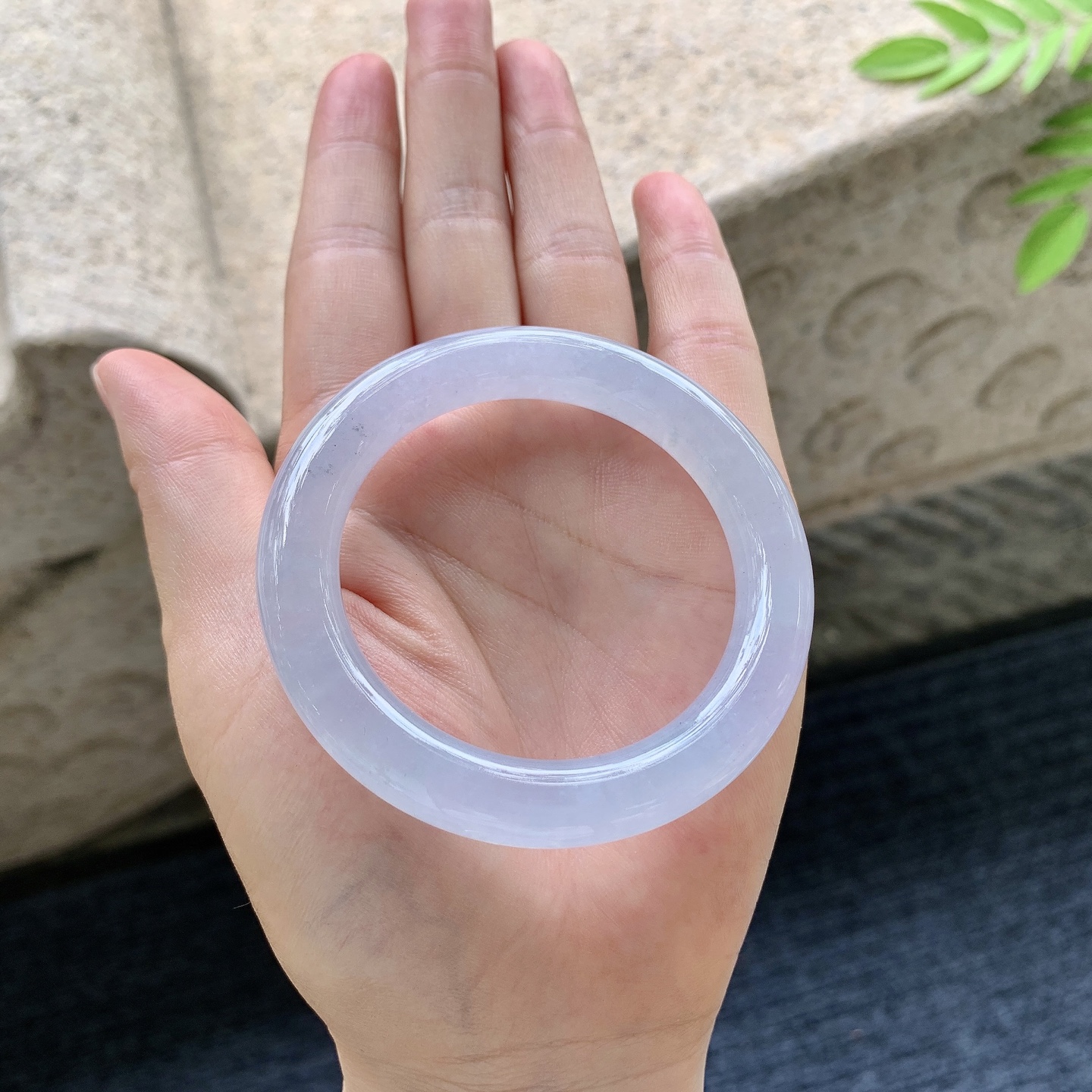 圆条48 49 圈口49/9.2/9.3 编码DZ091508 冰糯紫底，水润，种老，细腻，打灯有絮线