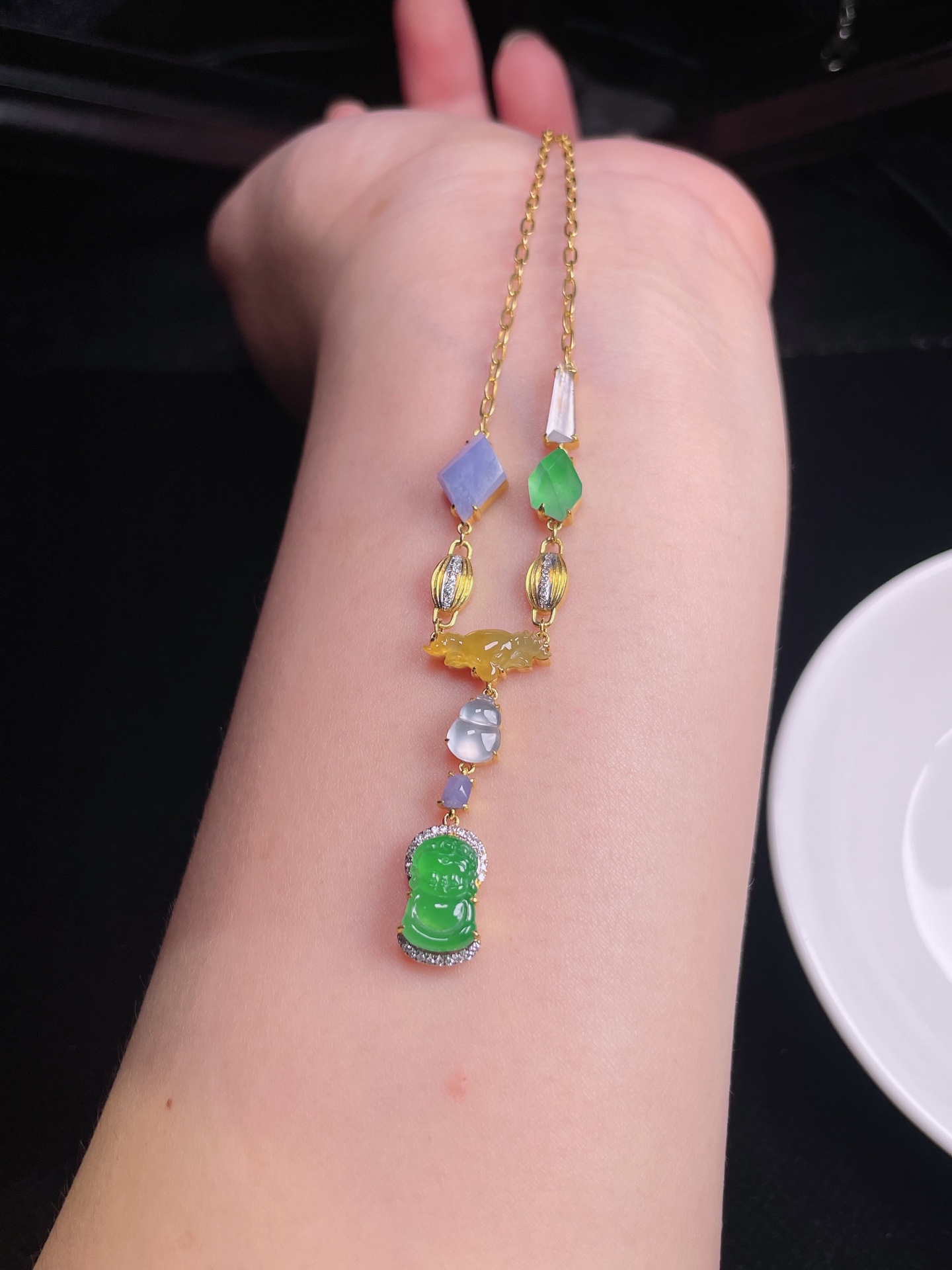 ️ 多彩锁骨链 重金镶嵌 色绿莹润 整体：12.7/7.8/4.3
