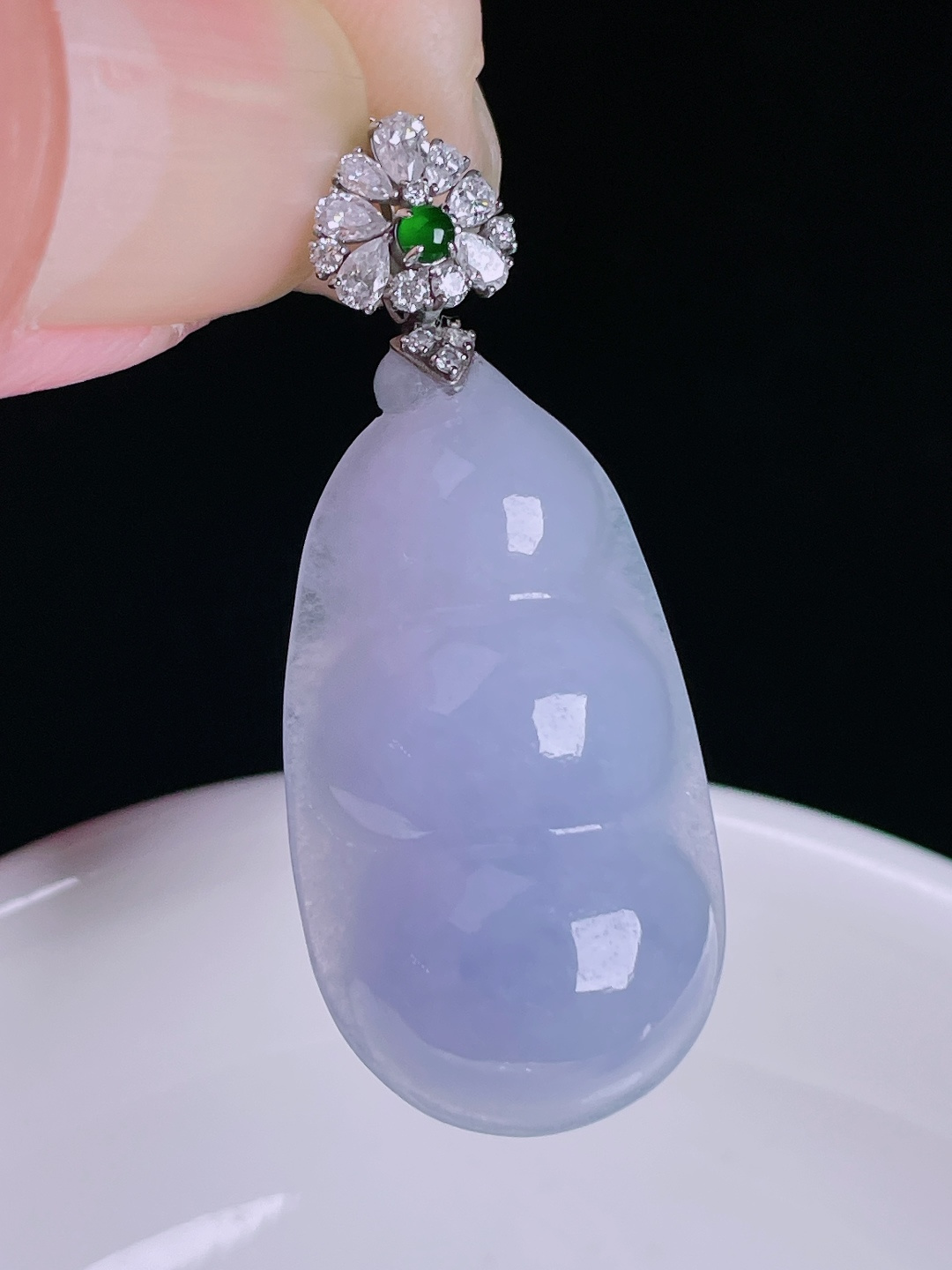 ️豆子福豆，18k镶嵌，老种起光，细底通透，尺寸：38.3裸石30/16.4/7mm0914