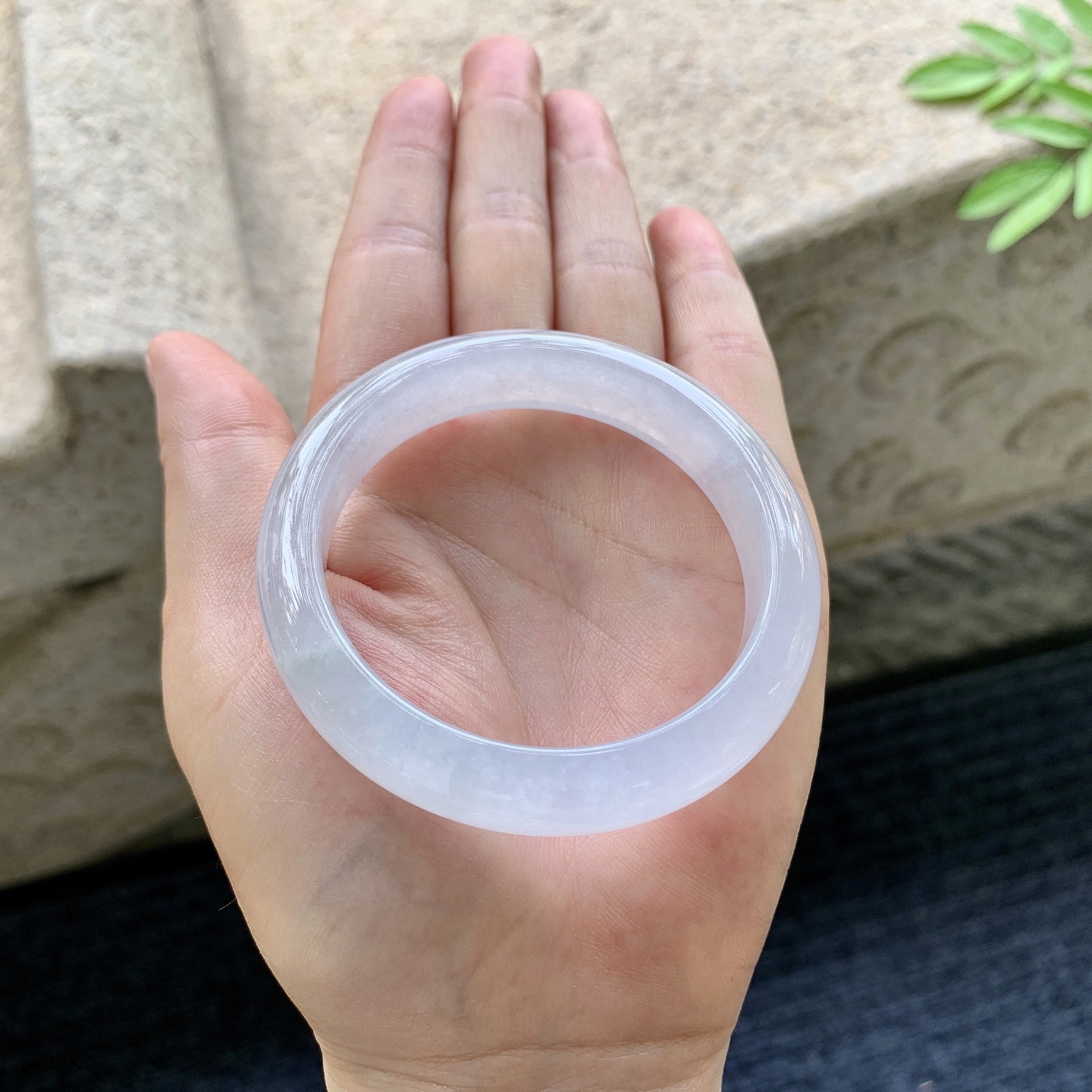 正圈50 51 圈口51.6/11.5/7.7 编码FL090931 糯冰粉紫，水润，种老，细腻，有棉纹