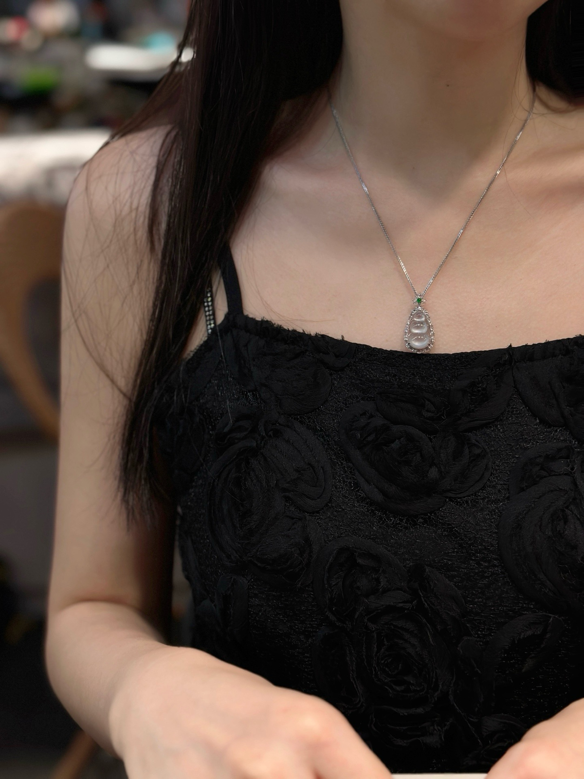 高冰·福豆18k 镶嵌透度拉满，莹光流转，通透干净，精致贵气～
