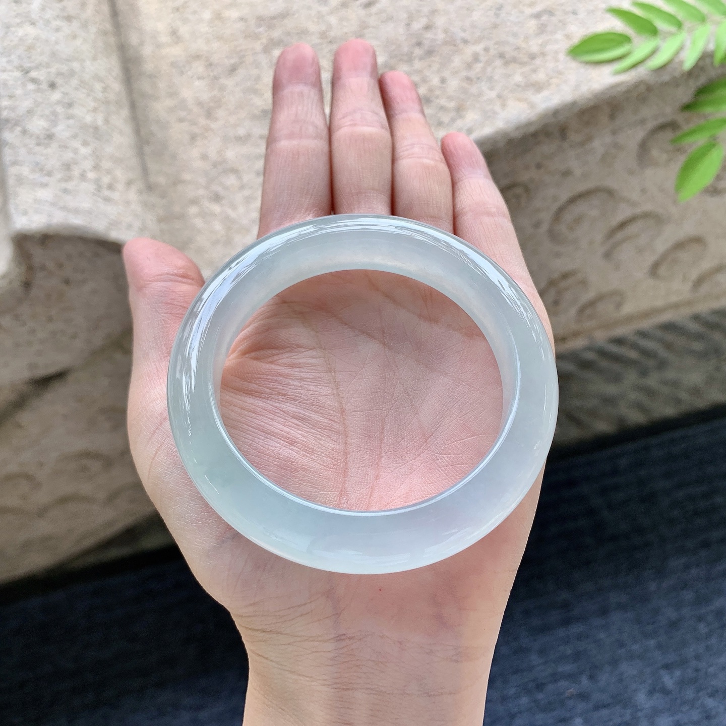 正圈55 56 圈口56.3/12.3/9.5 编码W6091533 冰晴底，清透，水润，种老，细腻