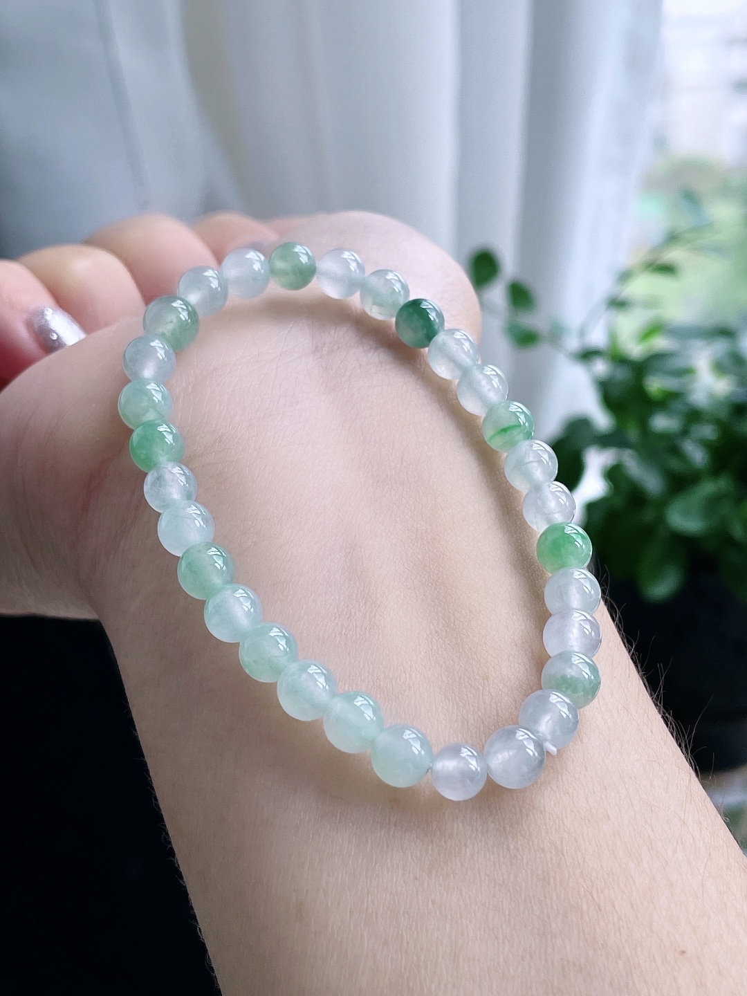 【珠子】冰多宝手串圆珠珠子手串 【说明】缅甸 性比高 【尺寸】6mm 【重量】11.5克