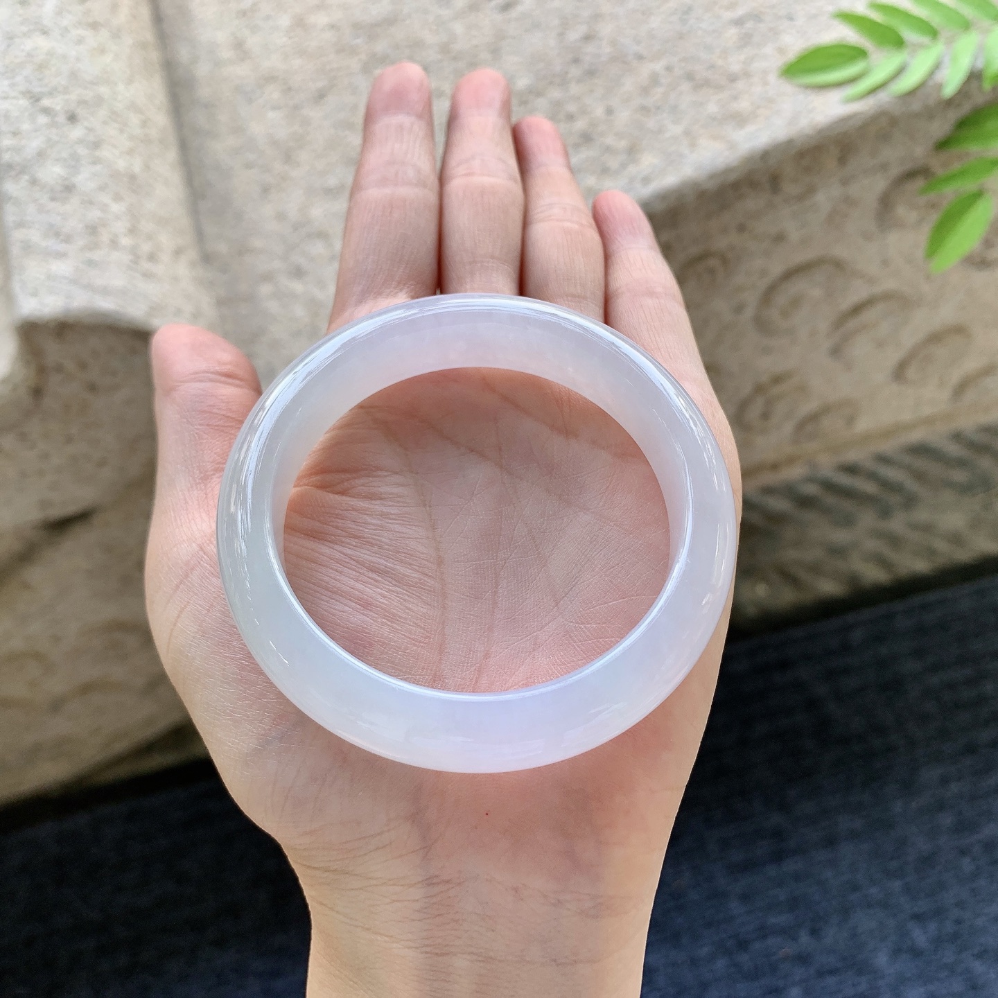 正圈54 55 圈口55/12.6/8.3 编码WW091540 细糯粉紫，水润，种老，细腻，打灯有絮线