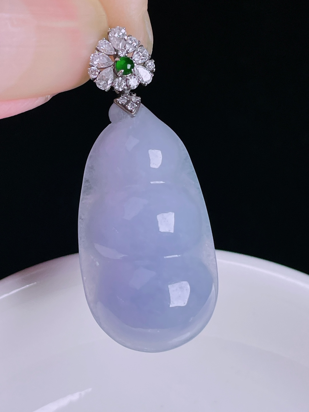 ️豆子福豆，18k镶嵌，老种起光，细底通透，尺寸：38.3裸石30/16.4/7mm0914