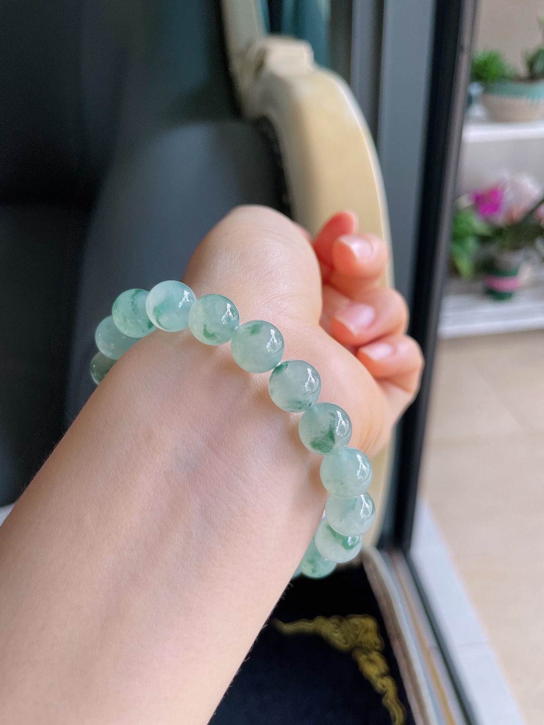 ️，缅甸天然翡翠A货，冰种飘花手链，尺寸：10mm。【编4073】