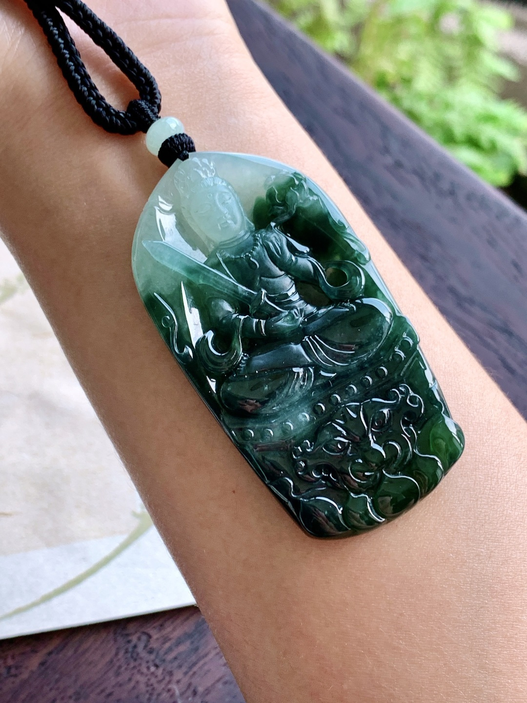 【裸石】🫧糯冰飘花虚空藏观音牌吊坠 【说明】缅甸 性比高 厚装 【尺寸】63.6-34.4-6.8 【重量】37克