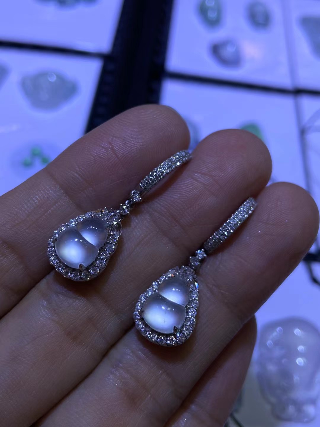 ️ 18K金镶嵌冰种葫芦耳坠，尺寸30×10×6.8，9×7