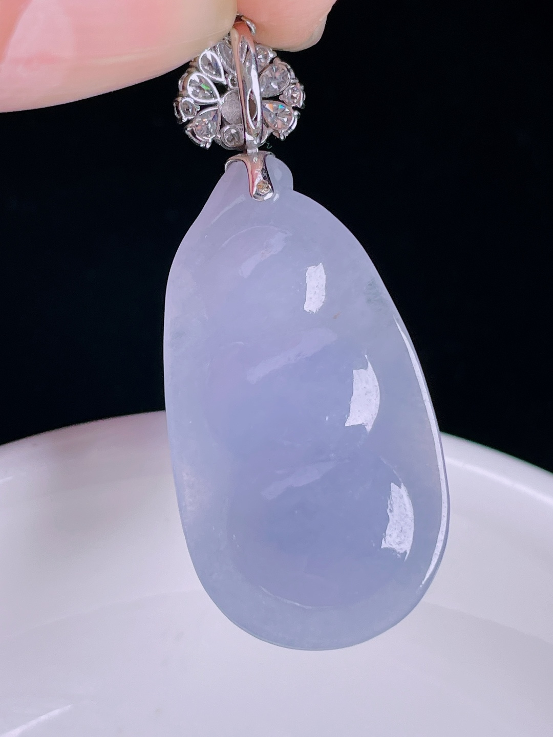 ️豆子福豆，18k镶嵌，老种起光，细底通透，尺寸：38.3裸石30/16.4/7mm0914