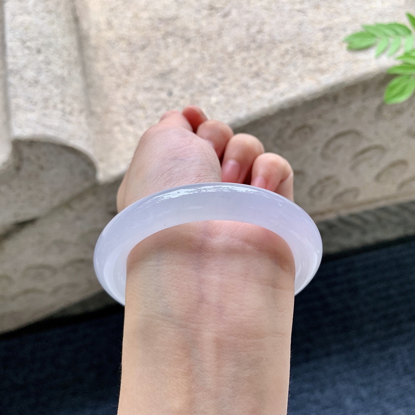圆条52 53 圈口53.5/10.5/10.6 编码FL090712 冰糯粉紫，水润，种老，细腻，打灯有絮线