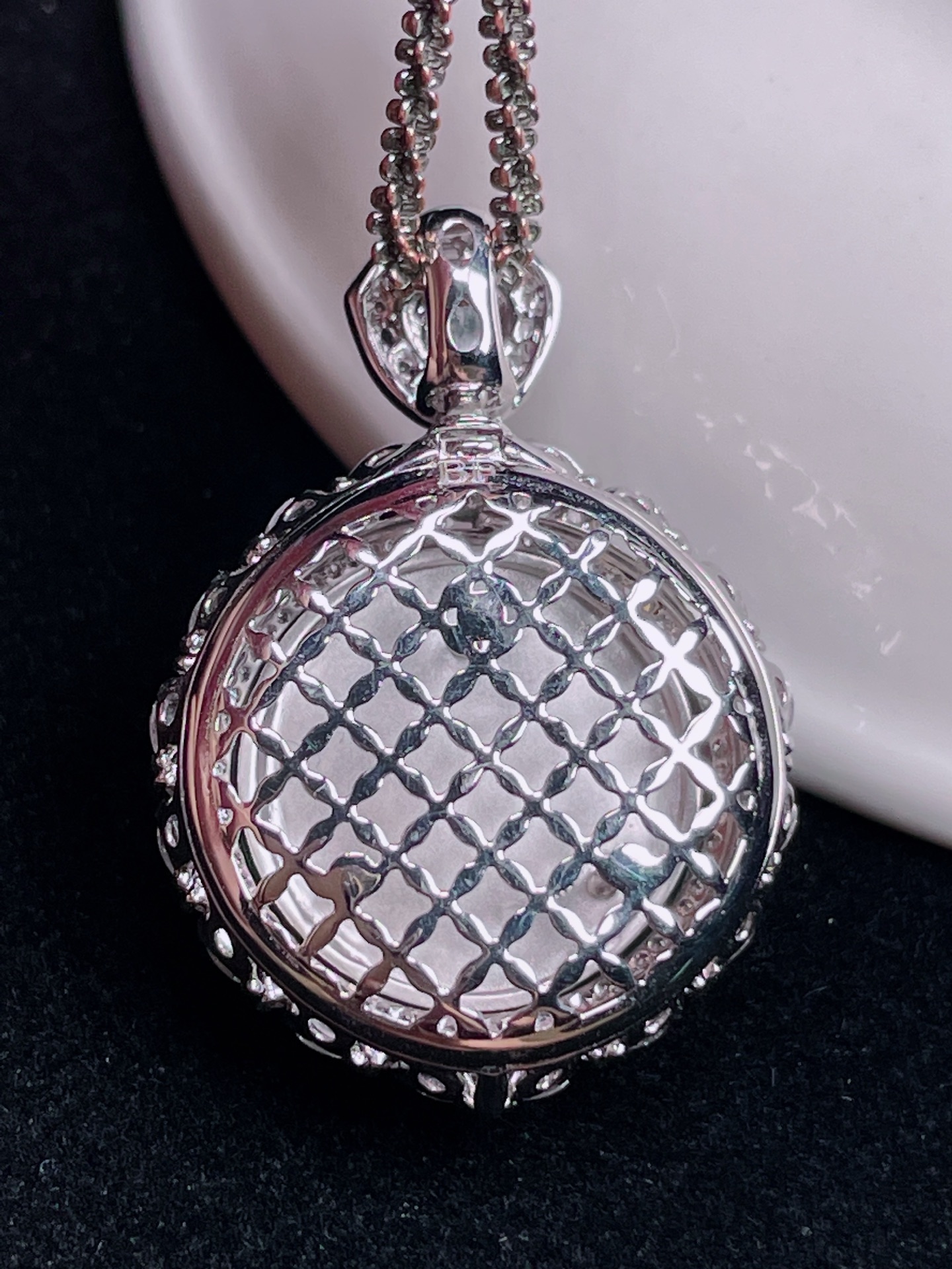️ 缅甸无事牌 色绿莹润 无裂：31.9/22.2/10.7