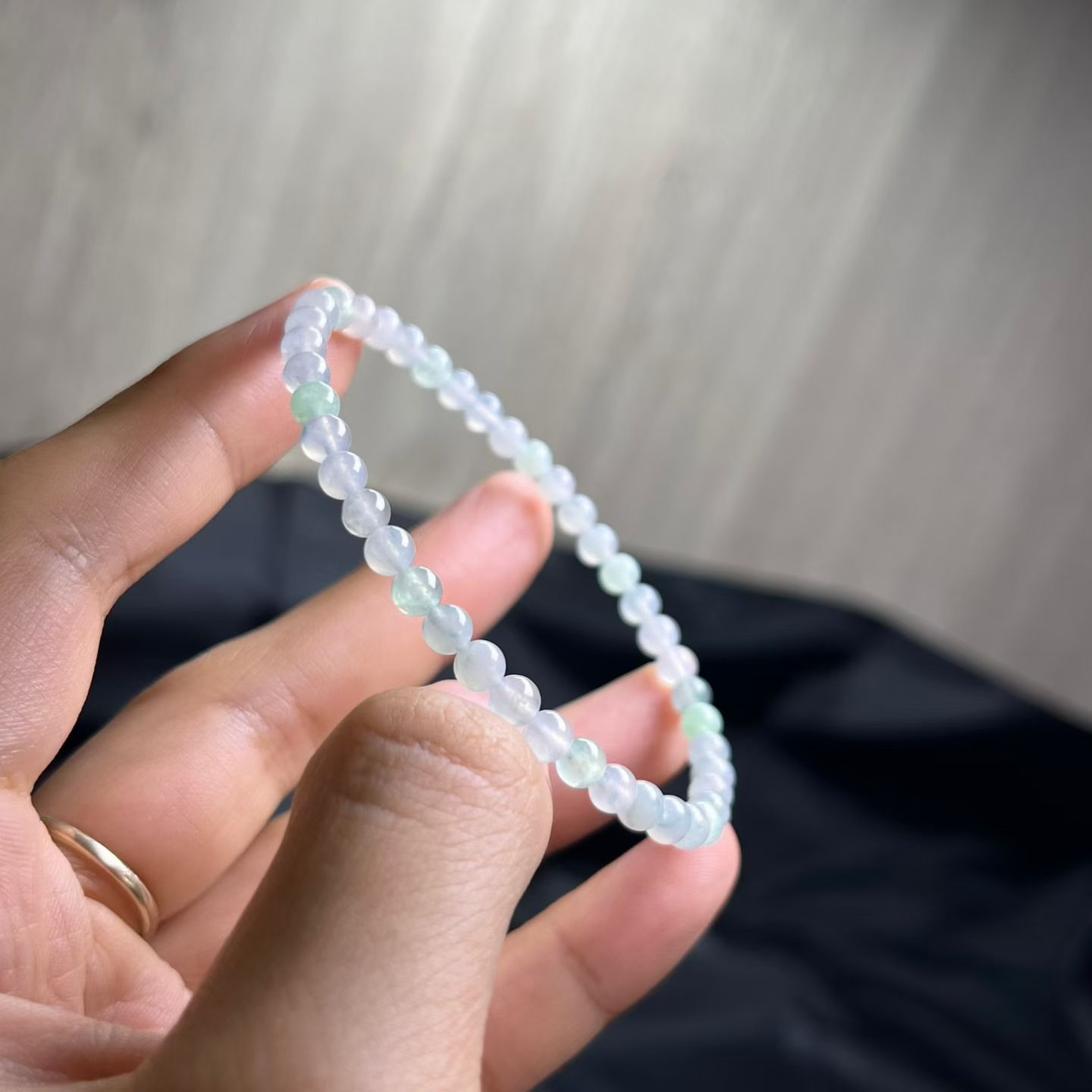 ️ 晴手串，卡4.3mm，42颗