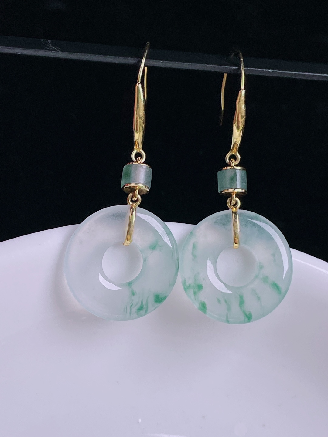 ️飘花耳坠，18k镶嵌，老种起光，细底通透，尺寸：32.7裸石14.4/2.5mm0915