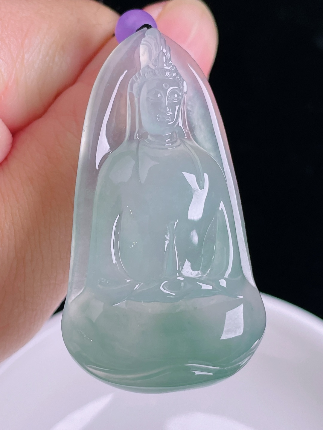 冰种观音，老种起光，细底通透，尺寸：51/29/7.9mm0915