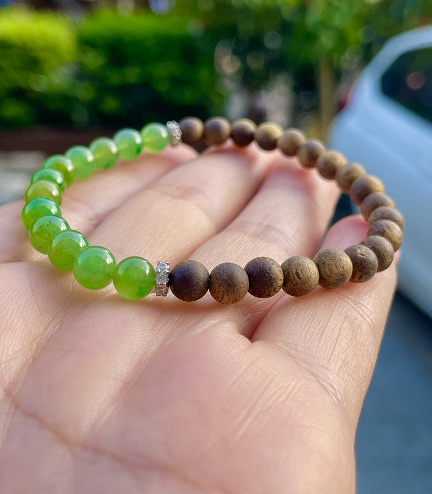 【冰种黄加绿圆珠手串】颜色丰富，更重要的是种水都很好，性价比很不错
