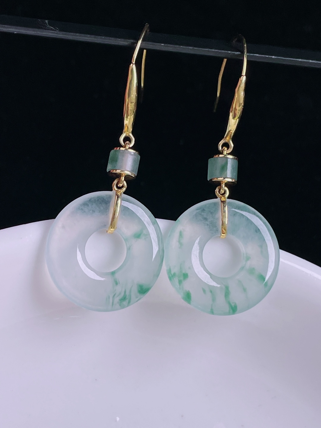 ️飘花耳坠，18k镶嵌，老种起光，细底通透，尺寸：32.7裸石14.4/2.5mm0915