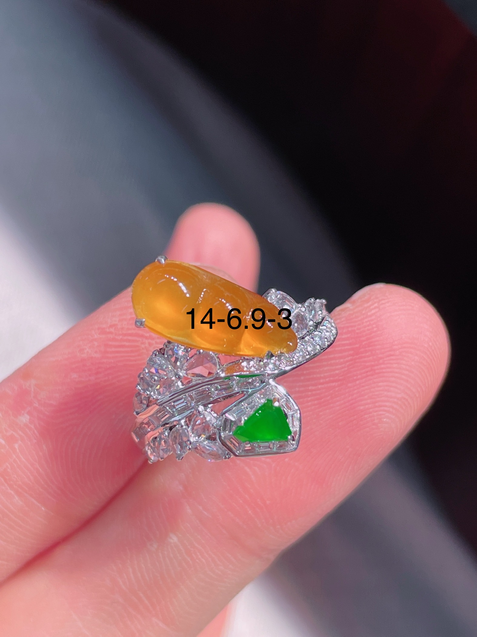 ️高冰绿黄福豆戒指 晶莹剔透，新颖时尚，无裂，14-6.9-3