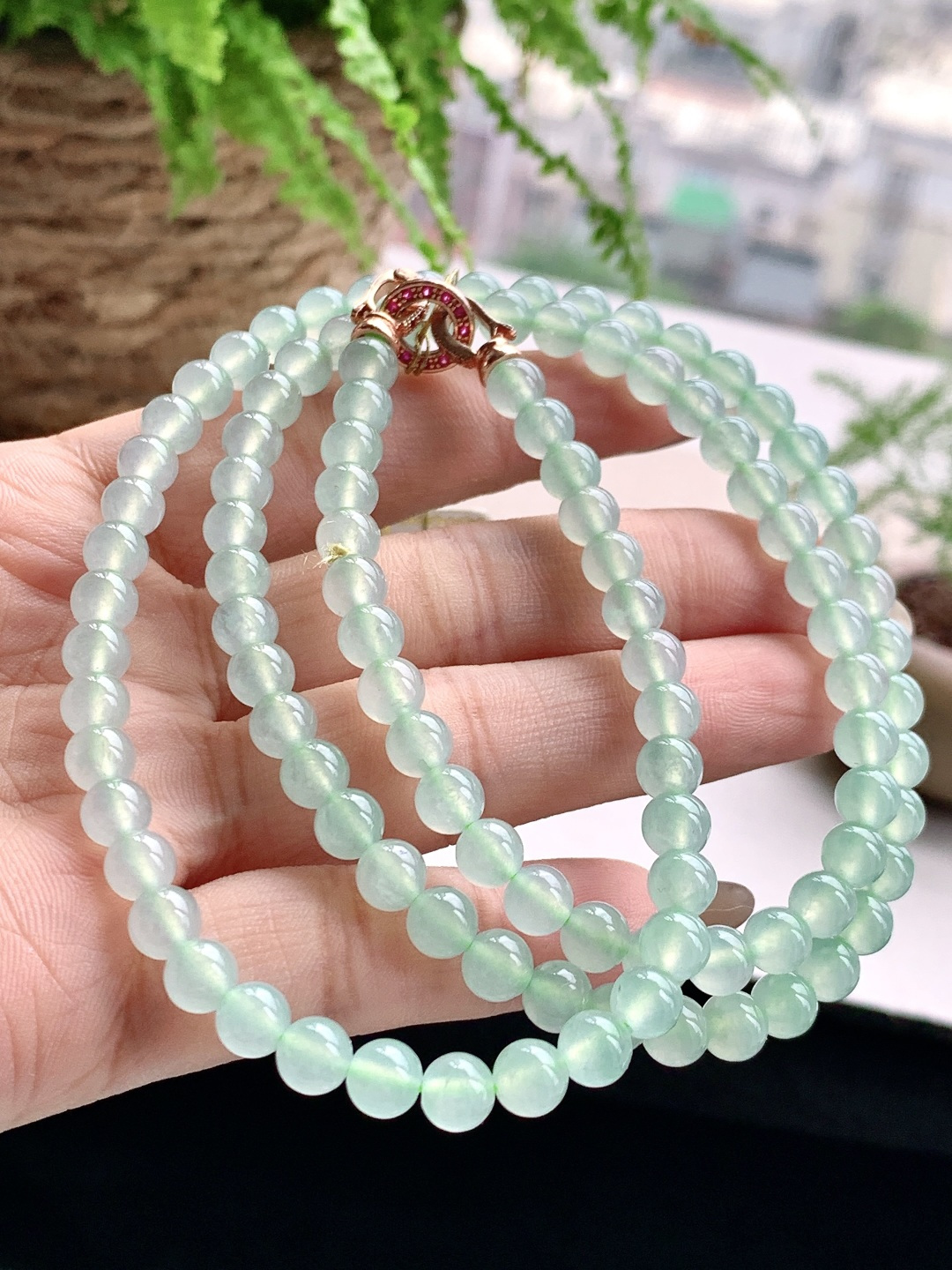 【珠子】️冰晴水珠链圆珠子珠链 【说明】缅甸 性比高 【尺寸】6mm，32cm 【重量】41克