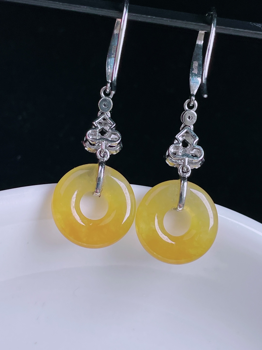 ️冰黄耳坠，18k镶嵌，老种起光，细底通透，尺寸：32.5裸石11.9/2.8mm0915
