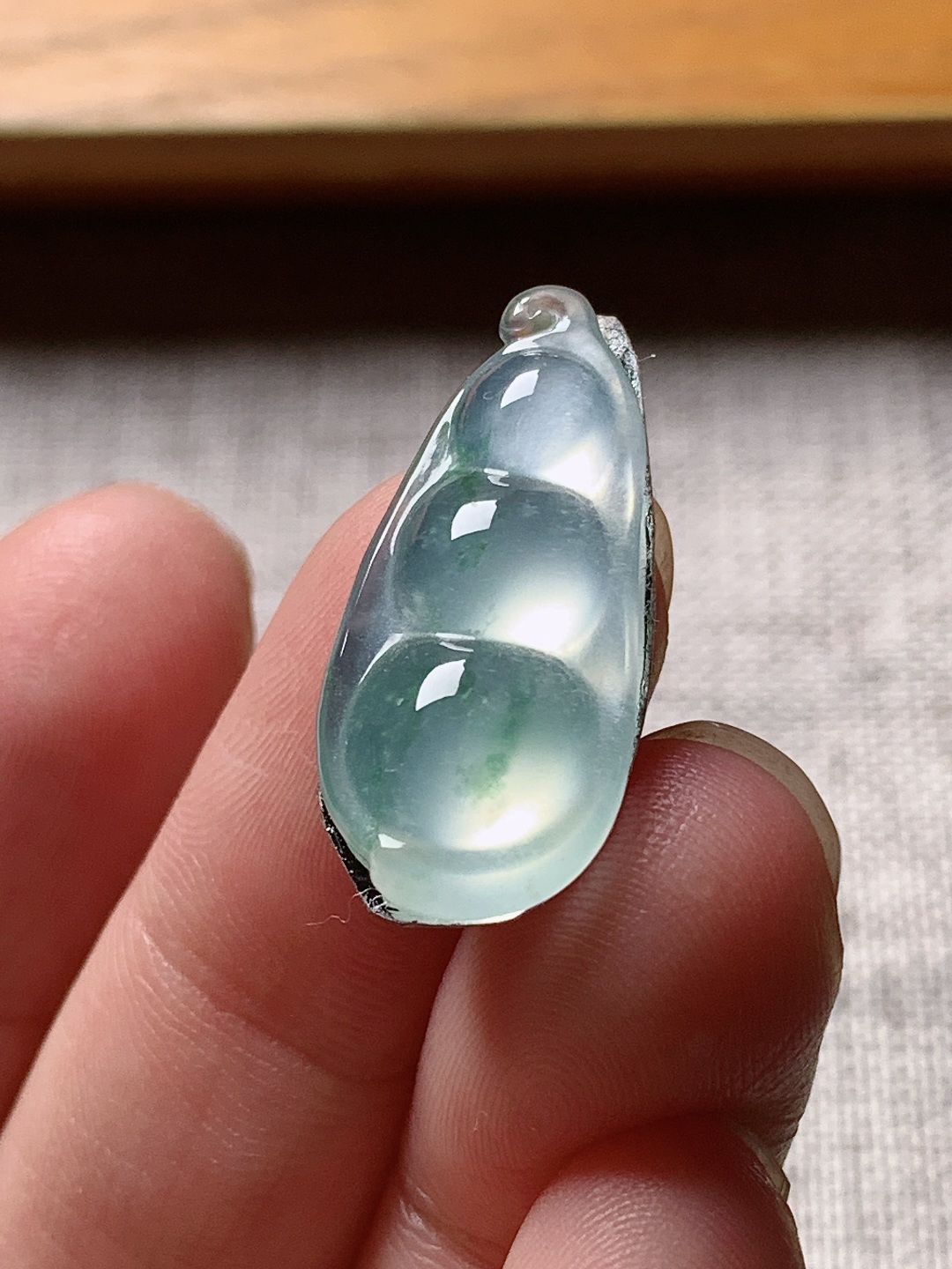 ️冰种飘花福豆，水润种老 0915 尺寸23.3*10.9*4.4