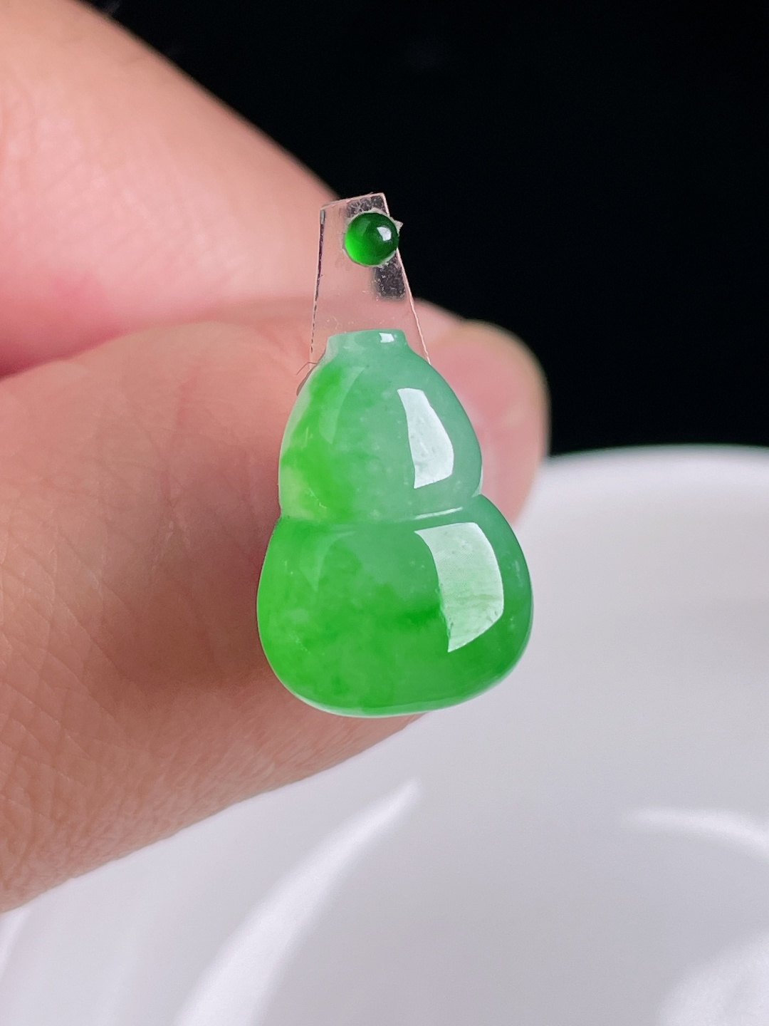 ️冰绿葫芦，老种起光，细底通透，尺寸：16.3/12/5mm0915