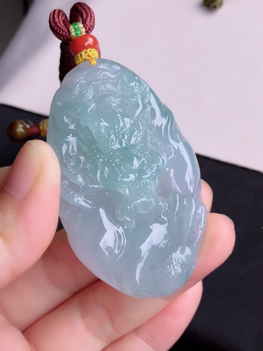 ️底色大龙牌，晶莹剔透，栩栩如生，尺寸63.3/41.6/12/自然光实拍