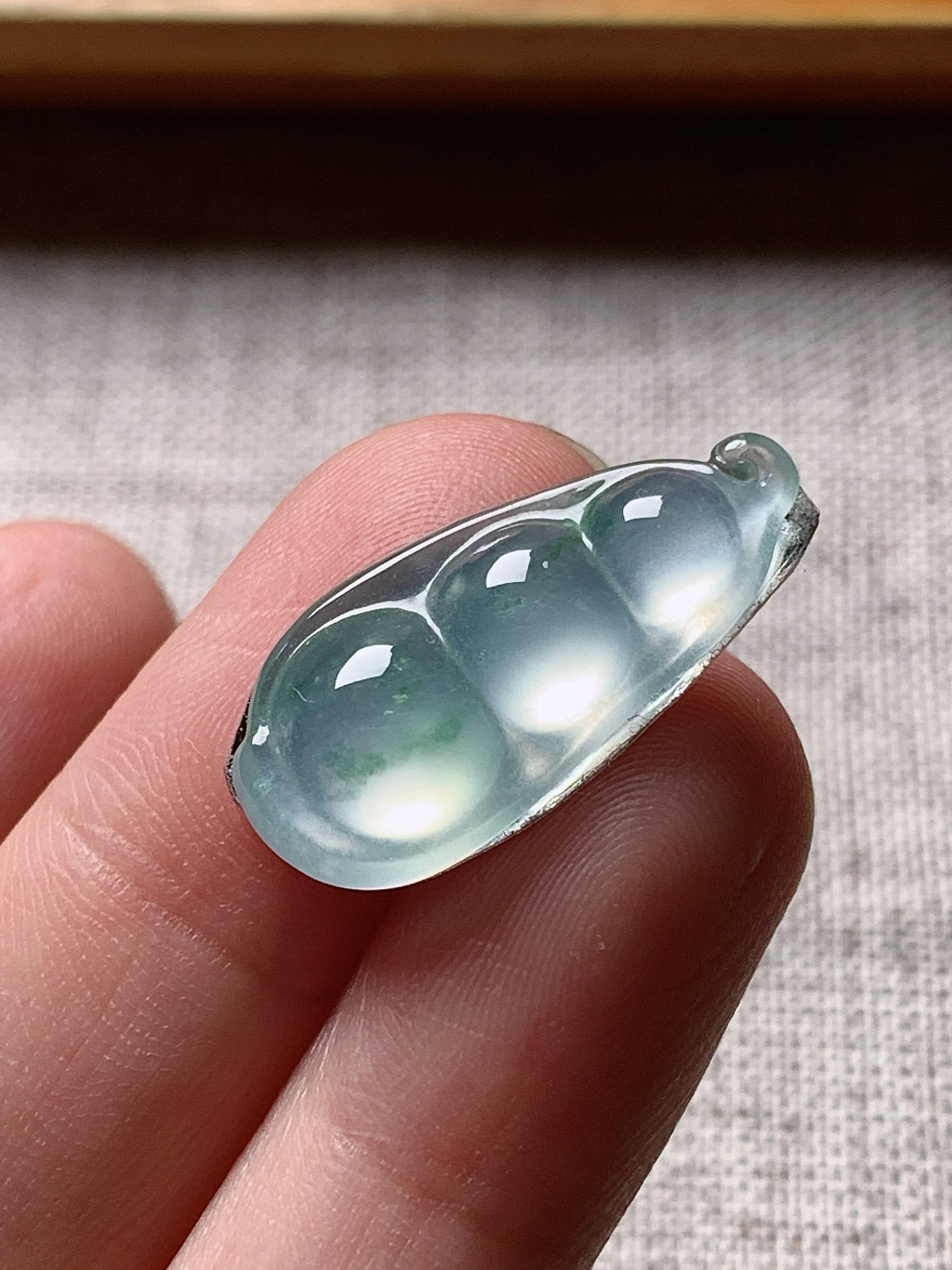 ️冰种飘花福豆，水润种老 0915 尺寸23.3*10.9*4.4