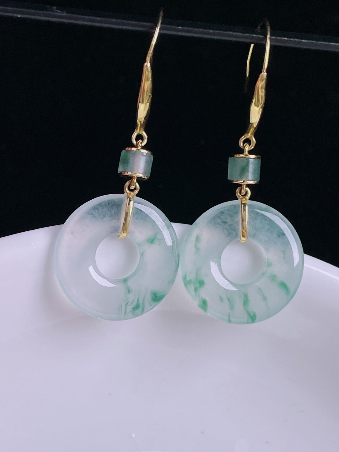 ️飘花耳坠，18k镶嵌，老种起光，细底通透，尺寸：32.7裸石14.4/2.5mm0915